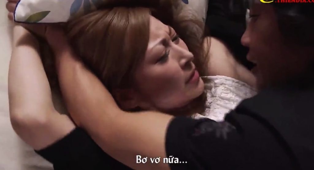 Cô vợ xinh đẹp và anh Nhân viên bảo hiểm Việt Sub